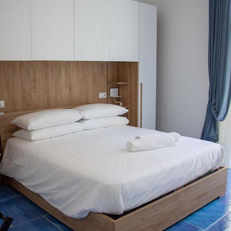 Wanderlust Aria Di Mare Apartment Napoli Bagian luar foto