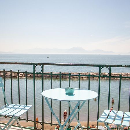 Wanderlust Aria Di Mare Apartment Napoli Bagian luar foto