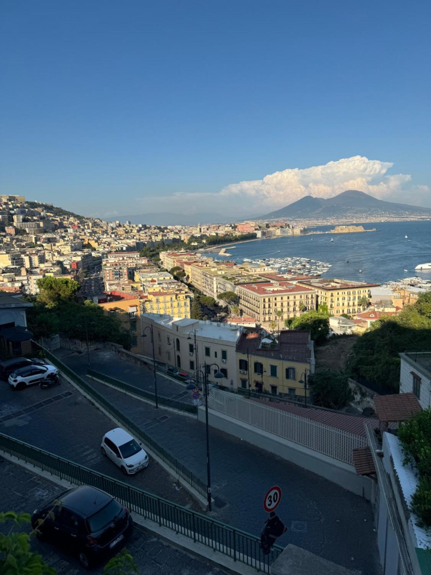 Wanderlust Aria Di Mare Apartment Napoli Bagian luar foto